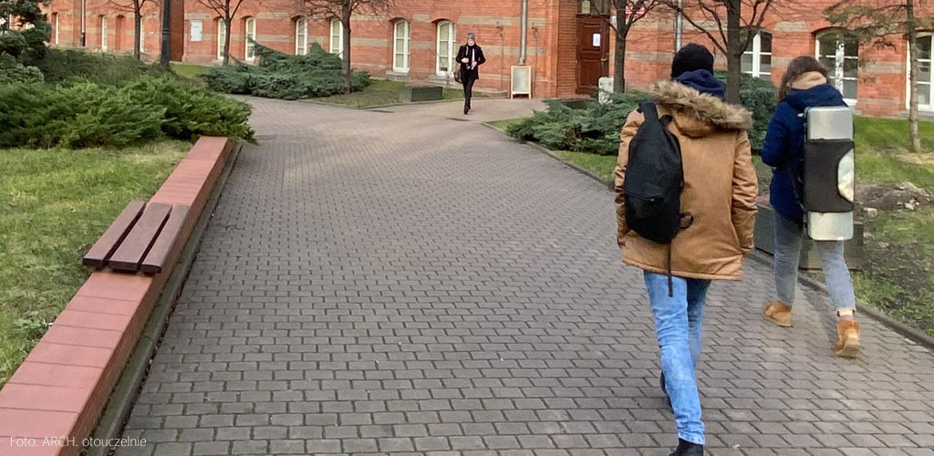 Studia na kierunku pedagogika w Szczecinie stacjonarnie czy niestacjonarnie – jaki tryb wybrać?