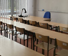 Dlaczego warto iść na studia na kierunku zarządzanie w Warszawie?