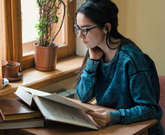 Filologia angielska studia prywatne w Poznaniu - uczelnie niepubliczne