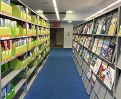 Studia na kierunku finanse i rachunkowość w Łodzi stacjonarne czy niestacjonarne – jaki tryb wybrać?