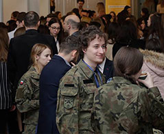 Bezpieczeństwo państwa - Uniwersytet Komisji Edukacji Narodowej w Krakowie