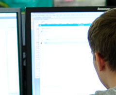 Informatyka i ekonometria - Uniwersytet Gdański