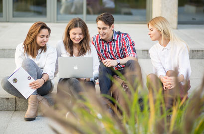 Uniwersytet im. Adama Mickiewicza (UAM) w Poznaniu - rekrutacja na studia 2025/2026