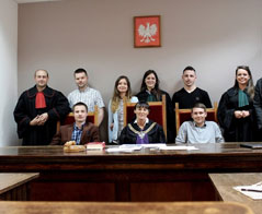 Prawo - Wyższa Szkoła Administracji i Biznesu im. E. Kwiatkowskiego w Gdyni