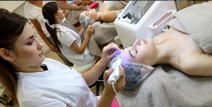 Uczelnia Społeczno-Medyczna w Warszawie - kierunki studiów 2025/2026