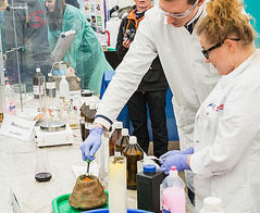 Chemia - Uniwersytet Łódzki