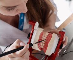 Techniki dentystyczne – Uniwersytet Medyczny w Łodzi