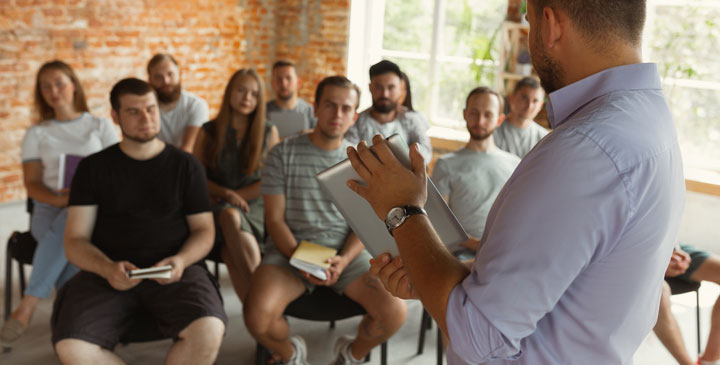 Wyższa Szkoła Finansów i Informatyki w Łodzi - kierunki studiów 2025/2026