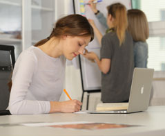 Ekonomia - Uczelnia Łazarskiego w Warszawie