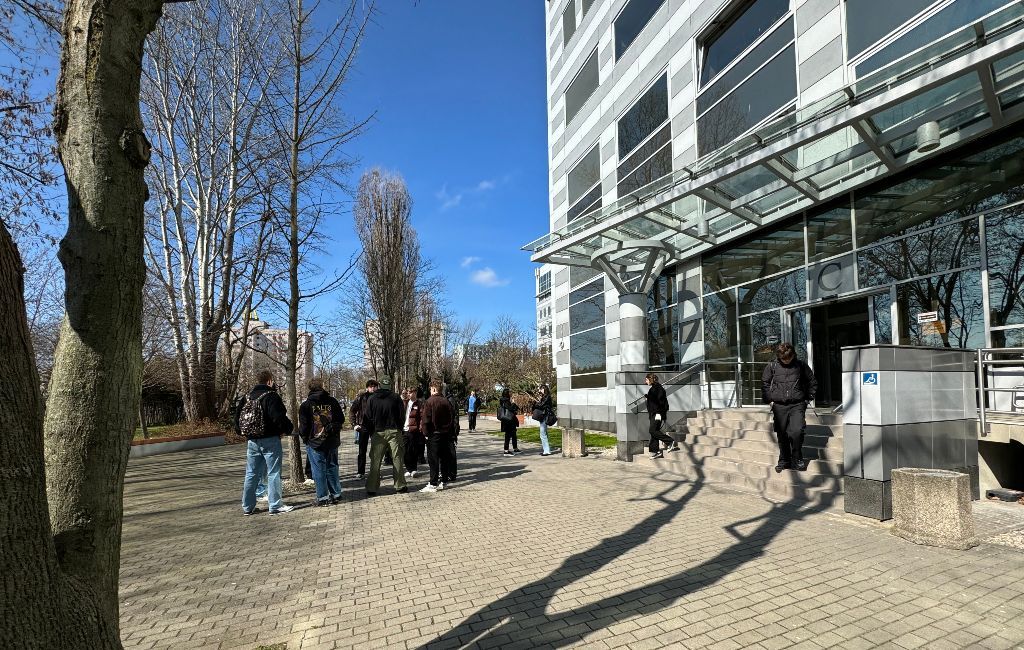 Ile trwają studia na kierunku zarządzanie w Warszawie