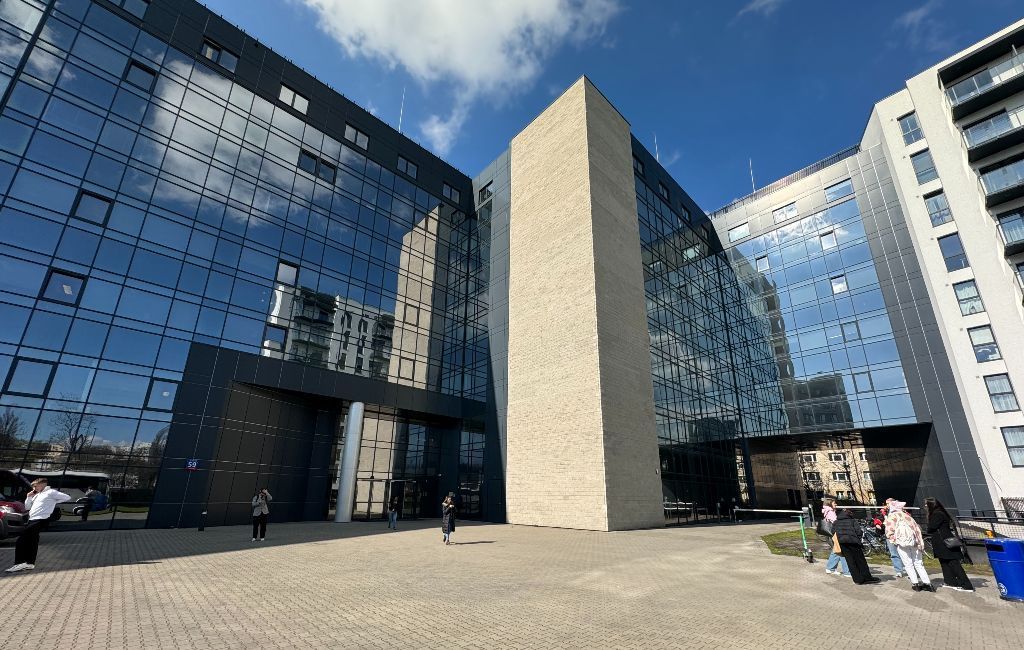 Ile trwają studia na kierunku logistyka w Warszawie