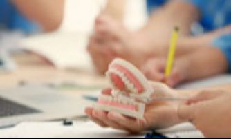 Kierunek lekarsko-dentystyczny - Warszawa