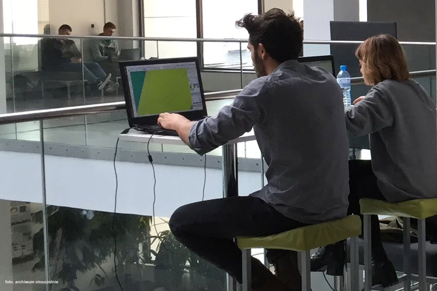 Ile trwają studia na kierunku Informatyka w Kielcach