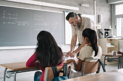 Co sprawia uczniom najwięcej kłopotów na egzaminie ósmoklasisty, a z czym radzą sobie dobrze? Podsumowanie egzaminu ósmoklasisty 2022