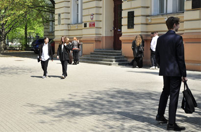 Matura 2025 z języka angielskiego na poziomie rozszerzonym