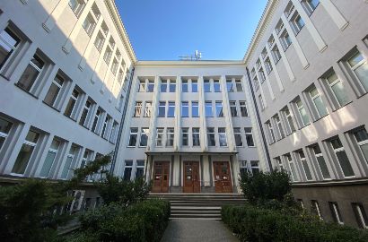 Ostatni dzień elektronicznej rekrutacji 2023/2024 na stacjonarne studia I stopnia na PW 