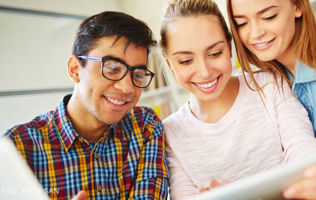 Studia Warszawa - Społeczna Akademia Nauk w Warszawie