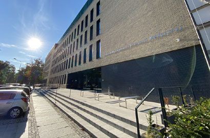 Kierunek położnictwo studia w Uniwersytecie Medycznym im. Piastów Śląskich we Wrocławiu – rekrutacja 2025/2026