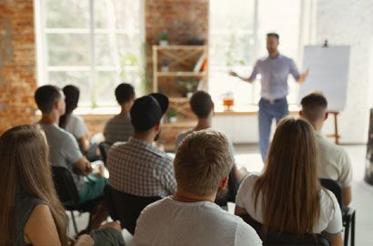 Psychologia studia w Wyższej Szkole Biznesu i Nauk o Zdrowiu w Łodzi – rekrutacja 2025/2026