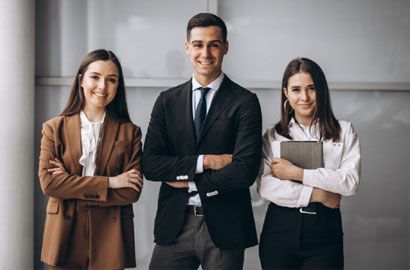 Administracja studia w Wyższej Szkole Handlu i Usług w Poznaniu – rekrutacja 2025/2026