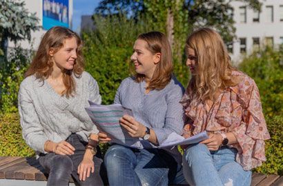 Ekonomia studia w Akademii Leona Koźmińskiego w Warszawie – rekrutacja 2025/2026