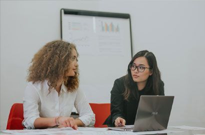 Administracja studia w Uczelni Łazarskiego w Warszawie – rekrutacja 2025/2026