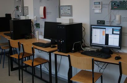 Informatyka studia w Menedżerskiej Akademii Nauk Stosowanych w Warszawie – rekrutacja 2025/2026