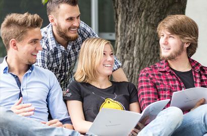 Grafika studia w Polsko-Japońskiej Akademii Technik Komputerowych w Warszawie – rekrutacja 2026/2027