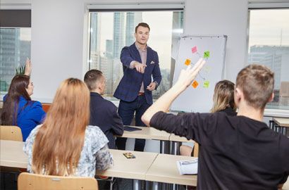 Informatyka studia w Uniwersytecie WSB Merito Warszawa – rekrutacja 2026/2027