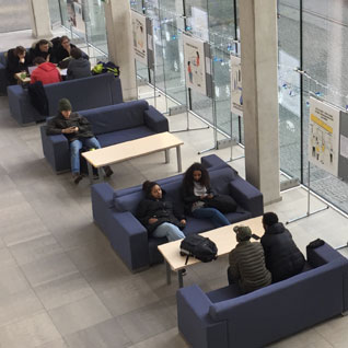 ADMINISTRACJA PUBLICZNA I KOMUNIKOWANIE SPOŁECZNE