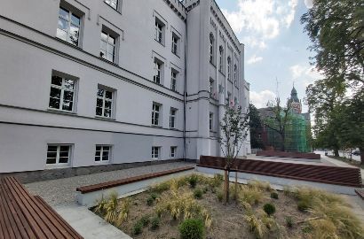 I LO im. Bolesława Krzywoustego