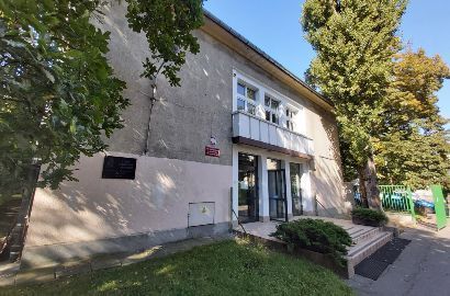 XXVIII LO im. Jana Kochanowskiego