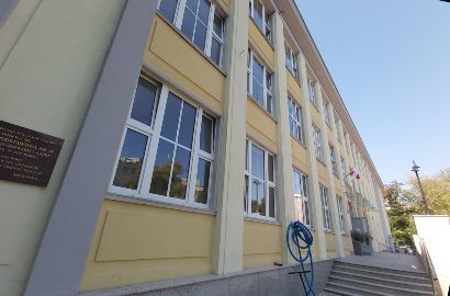 CLVII LO im. Marii Skłodowskiej - Curie