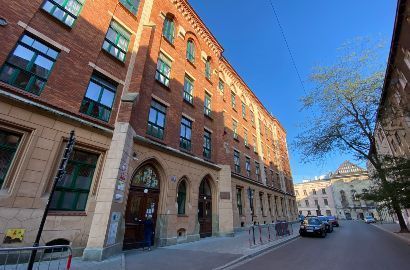 VI LO im. Adama Mickiewicza