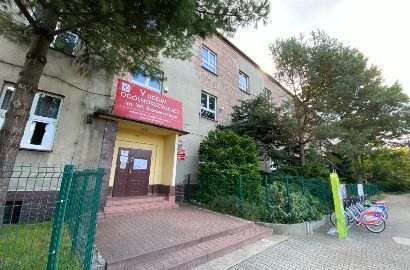 V LO im Władysława Broniewskiego