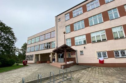 V LO im. ks. Piotra Ściegiennego