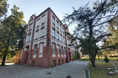 II LO im. Marii Skłodowskiej-Curie